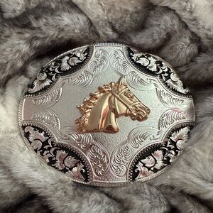 Rose Gold Horse Head Oval Belt Buckle